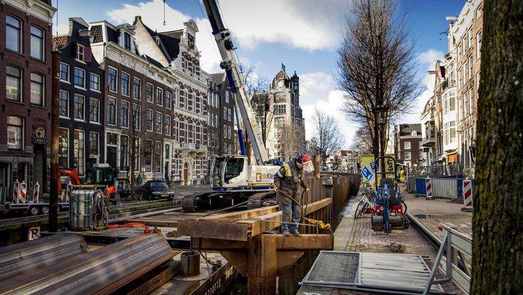 Werkzaamheden aan de Amsterdamse grachten. Beeld ANP