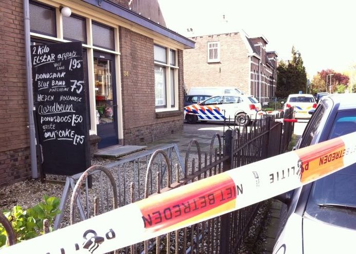Overval bij zuivelwinkel in Tiel. Foto: Jan Bouwhuis