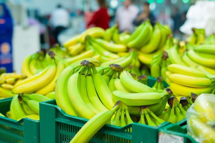 Wat als de bananen die je koopt in de supermarkt nog niet volledig rijp zijn: kan je ze sneller laten rijpen?