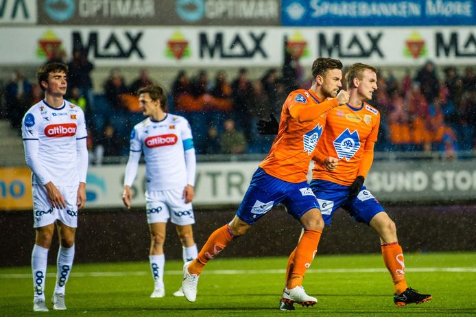 De nieuwe 'Kozak' Kaj Ramsteijn viert een treffer voor het Noorse Aalesunds FK.