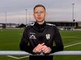 Remco Droog is de nieuwe keeper van het eerste elftal van Oosterhout. Met als voorwaarde dat als Feyenoord thuis speelt, hij er niet bij is.