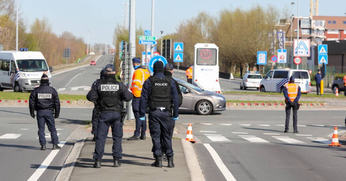 Frankrijk gaat terug grenscontroles invoeren Buitenland hln.be