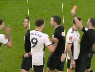 Mitrovic gaat in moment van totale razernij op Old Trafford zwaar in op ref: 3 rode kaarten in 40 seconden