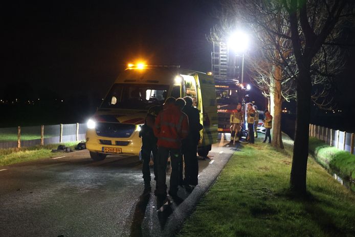 Voor het slachtoffer landde een traumahelikopter.