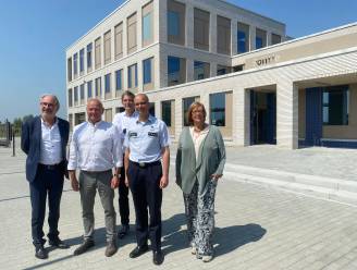 Hoofdcommissariaat politiezone Schelde-Leie verhuist volgende week naar Nazareth: “Een sprong van 40 jaar vooruit”