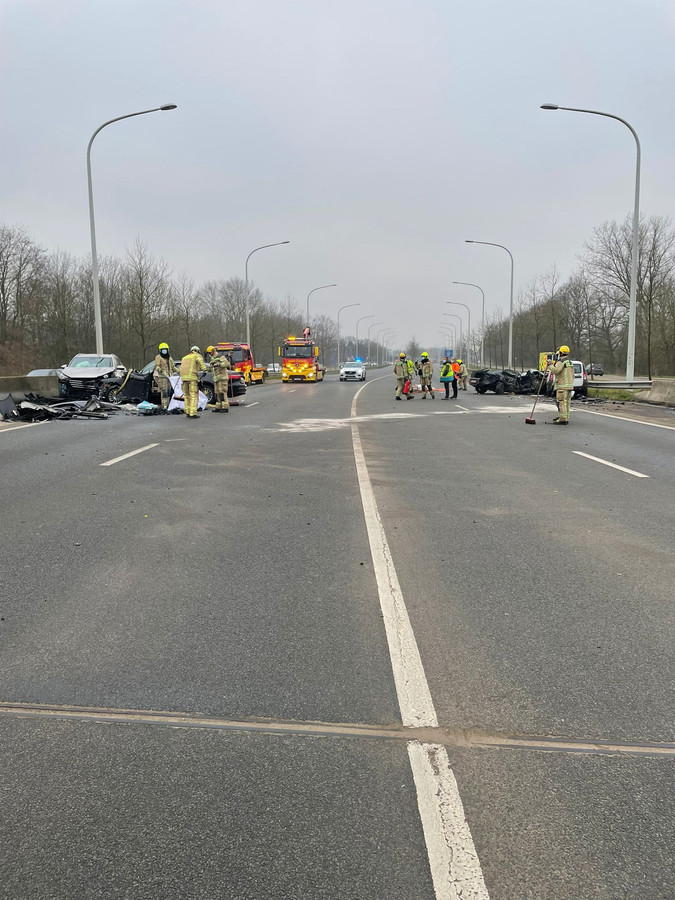 De Ringlaan in Herentals werd een tijdje volledig afgesloten na het ongeval