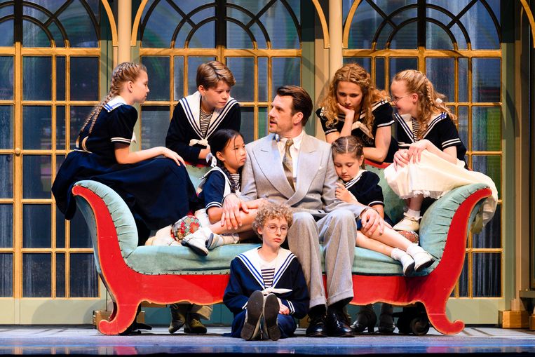 Stefan Rokebrand als Kapitein Von Trapp in The Sound of Music. Beeld Roy Beusker