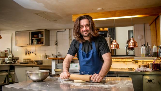 Wat bakt Milan Gataric in zijn restaurant Lux, nu er nog geen klanten zijn?