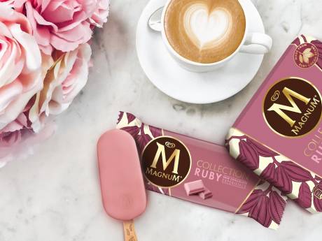 Unilever komt met Magnum van roze chocolade