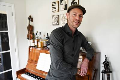 Roy Koopmans wil broedplaats voor muzikaal talent: ‘Muziek heeft mij veel gebracht en dat gun ik and