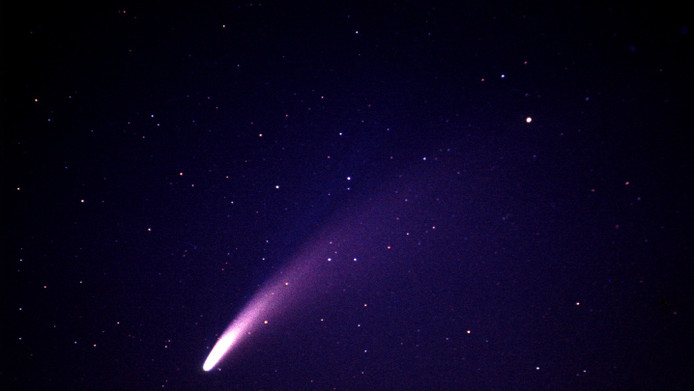 Le Plein Détoiles Filantes Dans La Nuit De Vendredi à