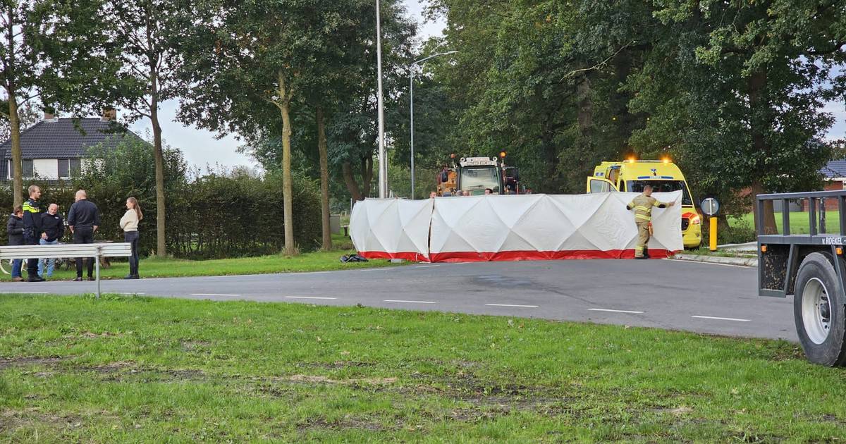 Fietser overleden bij aanrijding met tractor in Bennekom.