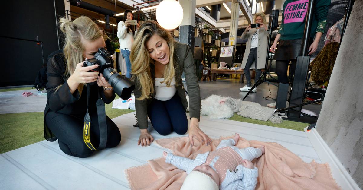 Romanschrijver prieel buitenste Twentse baby's showen nieuwe kledinglijn van Kim Kötter | Home | tubantia.nl