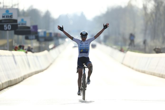 Annemiek van Vleuten won de Ronde bij de vrouwen vorig jaar.