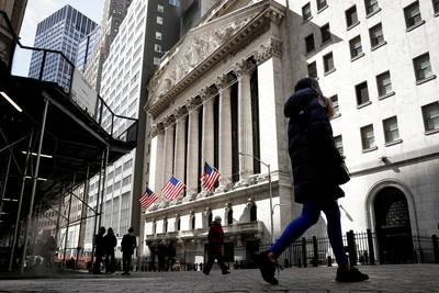 Wall Street omlaag, beleggers wachten op toespraak Fed-baas Powell