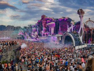 Tomorrowland-dealers samen voor de rechter: van “verantwoord dealen” tot bizarre spontane bekentenis in tent