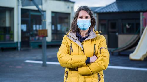 Drie schooldirecteurs getuigen: “We hadden corona zo goed onder controle en dan in één keer... een explosie”