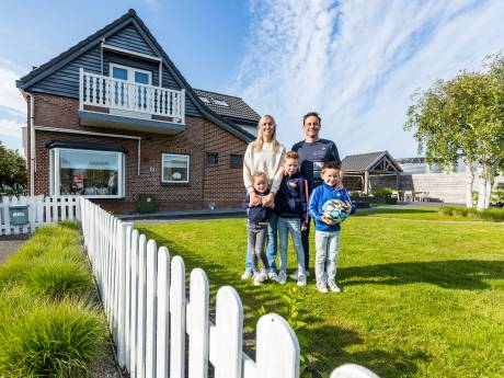 Arinda en Robert gaan van ene droomwoning naar de andere: vrijstaand wordt doorgaand vaarwater