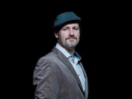 Nieuw boek Jan Vantoortelboom: ‘Schrijven bloed, zweet en tranen? Echt niet! Ik geniet ervan’