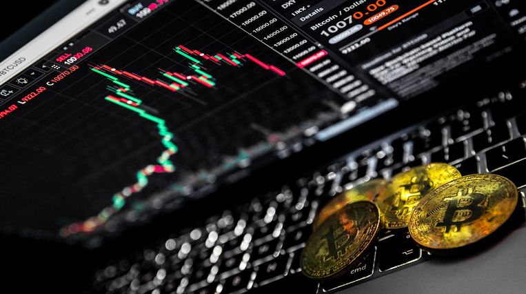De cryptovaluta Bitcoin. Veel mensen zien de digitale munt als investering terwijl economen waarschuwen voor een bubbel.  Beeld ANP XTRA