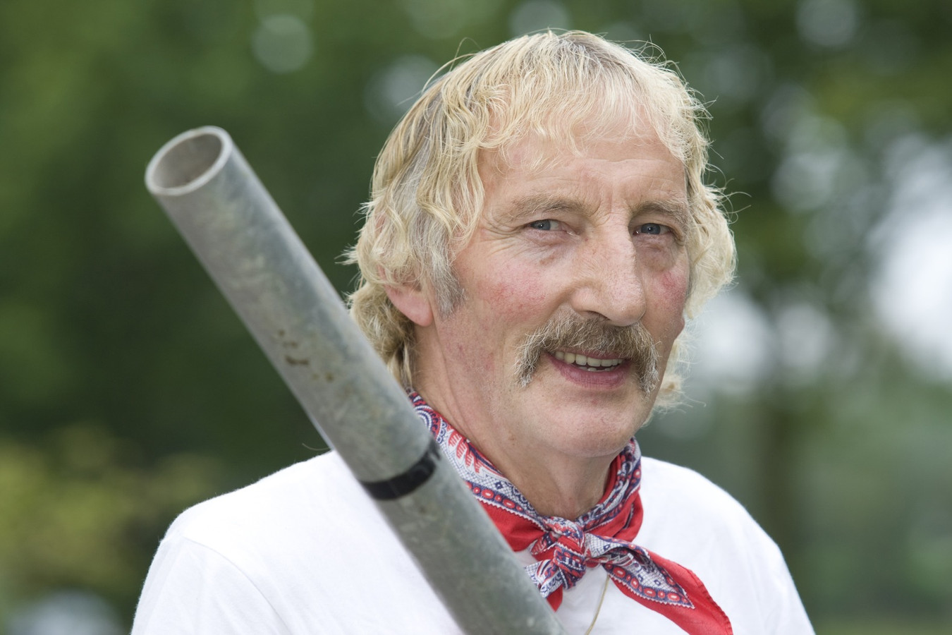 Legendarische polsstokverspringer Willem Verweij overleden | Foto | AD.nl