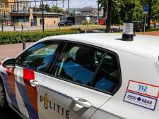 Politie legt onverwacht coffeeshop in Apeldoorn stil: controle komt op een opvallend moment