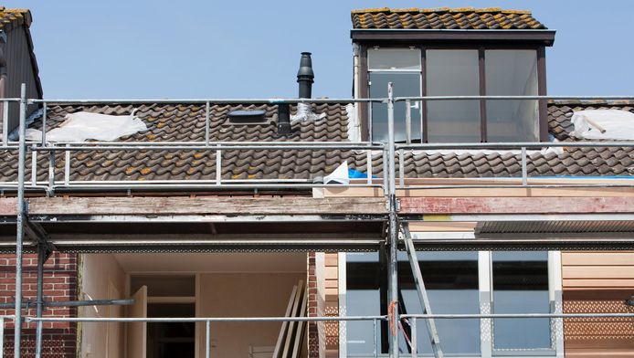Wie zijn huis renoveert, maar niet makkelijk aan een hypothecaire lening geraakt, kan een sociale woonlening aanvragen.