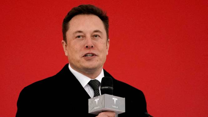 Tesla-investeerder klaagt Musk aan voor “toxische bedrijfscultuur”