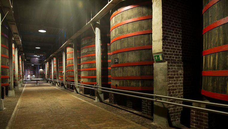 De vaten waarin Flemish Red Ale wordt gebrouwen, speciaalbier waarmee Bavaria de boer op wil in de Verenigde Staten. Beeld  