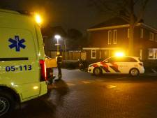 Bezorgscooter gaat onderuit in Enschede, bestuurder gewond naar ziekenhuis