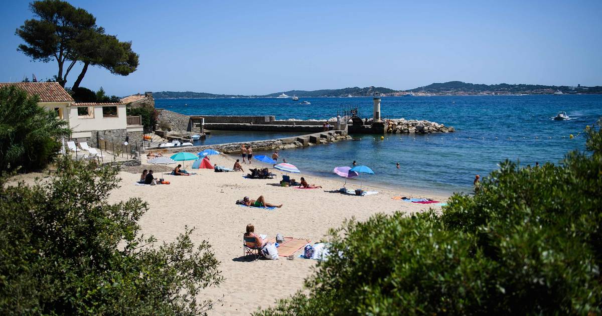 Grecia, Danimarca e parti importanti di Francia e Croazia diventano arancioni, Portogallo e Spagna ora completamente rosse |  Per viaggiare