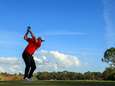 Golfers steunen Tiger Woods door rode shirts te dragen: “Dit heeft me geraakt” 
