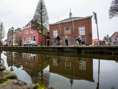 Gemeentehuis Maasland zou gaan bruisen, maar er gebeurt al jaren helemaal niets

