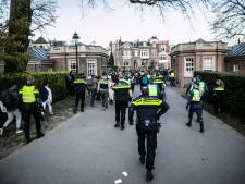 Politie reageert op beelden van slaande agent bij ontruiming Sonsbeekpark: ‘Er werd geprovoceerd en beledigd’