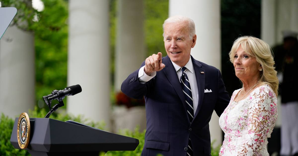 Joe e Jill Biden discutono su un messaggio di testo: “Lo chiamiamo Festing” |  All’estero