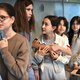 Op Shkola krijgen Utrechtse Oekraïners les van Oekraïense docenten – en spelen cijfers even geen rol