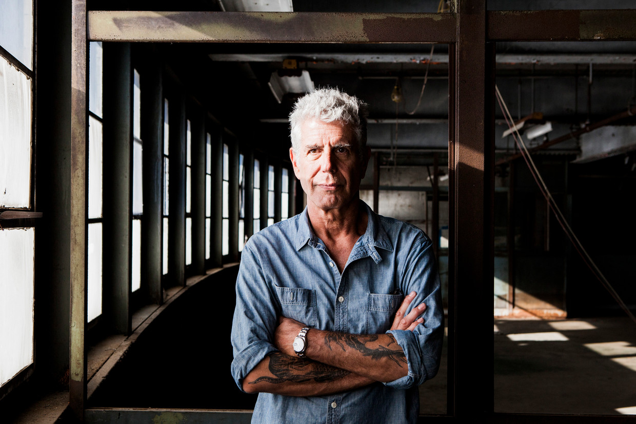 Anthony Bourdain in 2015. Drie jaar later stapte de gevierde kok-presentator uit het leven. Beeld ALEX WELSH / NYT