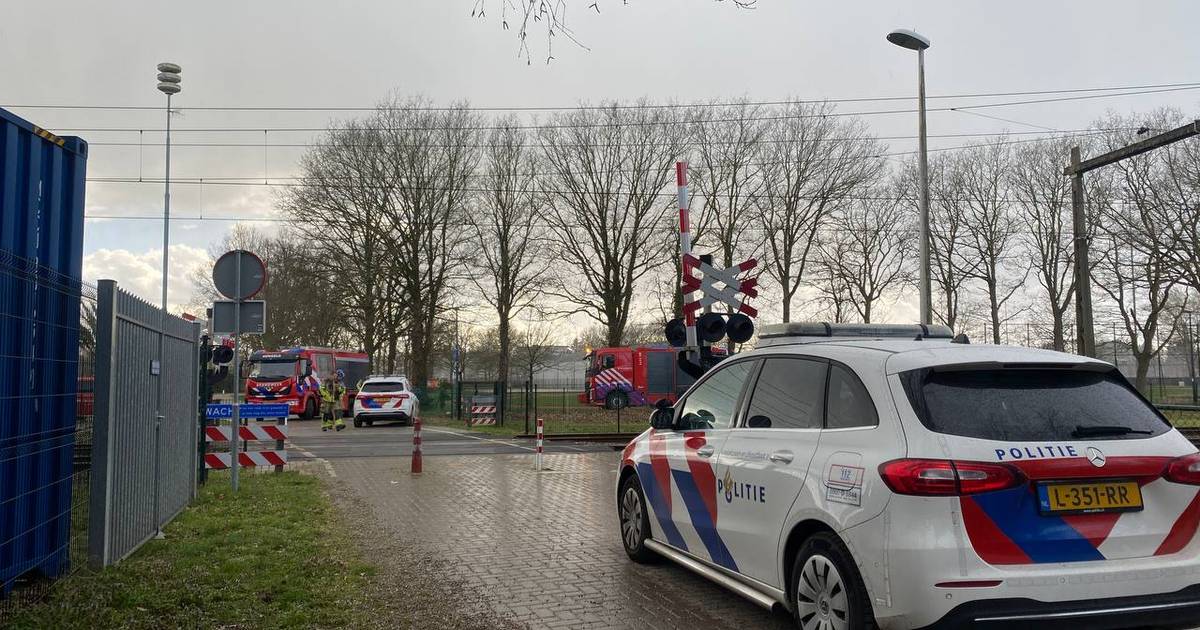 Voorlopig geen treinverkeer tussen Hengelo en Enschede door aanrijding.