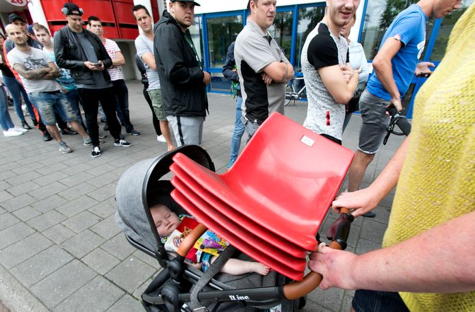Nieuwe Verkoopronde Psv Stoeltjes Op 2 En 8 Augustus Psv Ed Nl