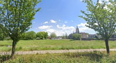 Woontorens op locatie van oude school in Oud Gastel