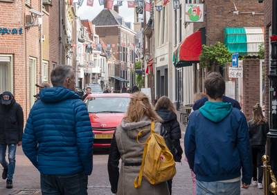 Wordt Harderwijkse binnenstad straks écht autoluw? ‘Er reden ooit ook bussen door de Donkerstraat’