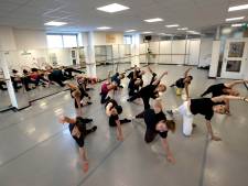 Oprichter Nelleke van 60-jarige balletstudio Valentijn danst nog steeds
