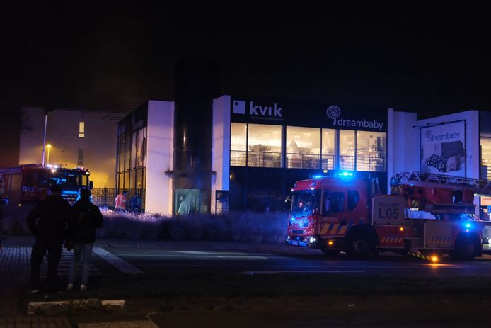 Brand bij Dreambaby, veel rook in Sint-Stevens-Woluwe - Zaventem