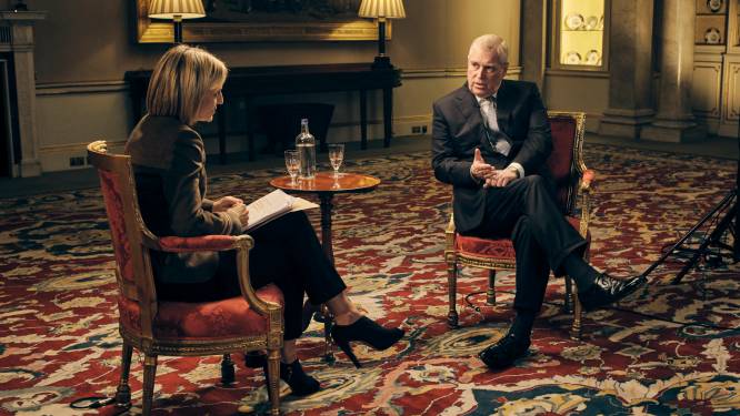 BBC-interviewer Emily Maitlis over prins Andrew: “Nooit gedacht dat mijn vragen zo belangrijk zouden zijn voor zijn proces” 