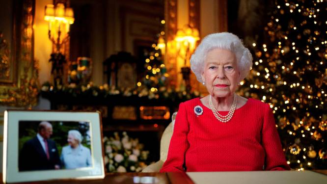 Queen openhartig over gemis van 'geliefde' prins Philip in kerstboodschap: “Hij zou willen dat we genieten”