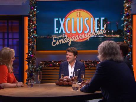 Angela de Jong laakt grappen in RTL Exclusief: 'Het is zo makkelijk allemaal’