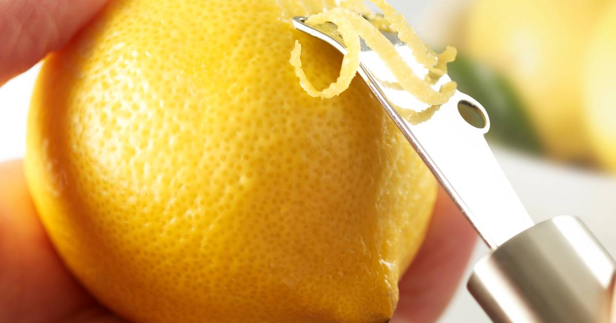 “Le zeste d’un citron regorge de nutriments, mais parfois aussi de pesticides” : voici comment utiliser le zeste de citron et choisir un citron adapté |  Mon guide