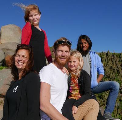 Helemaal Het Einde-familie van Kooij dakloos in Chili