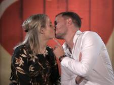 Veel flops in First Dates, maar Carin en Gerard vieren wel kerst samen