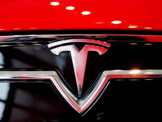 Belg wint rechtszaak tegen Tesla en krijgt auto terugbetaald. Rechter: “Fabrikant hinderde onderzoek”